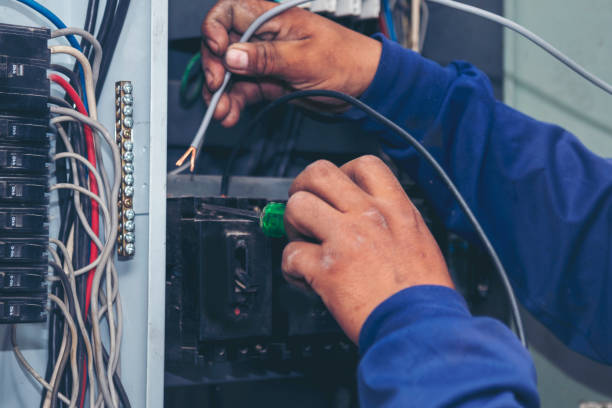 Best Circuit Breaker Repair  in Modesto, CA